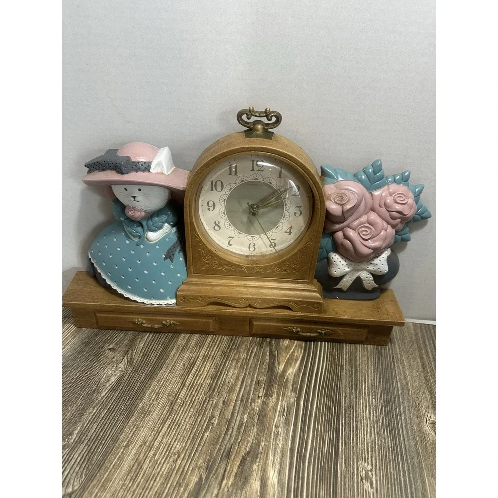 VTG Burwood Cat/kitten Country Clock WORKS‎